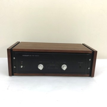 ●【同梱不可】【140】ジャンク品 crown クラウン PS-200 パワーアンプ 本体のみ スレ・汚れ有 ※通電のみ確認