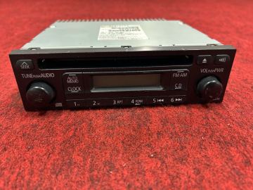 三菱 純正 CS5W ランサーセディア/ワゴン オーディオパネル/CD チューナーデッキ/純正 8701A124 /ekワゴン クリッパー トッポ ミニカ