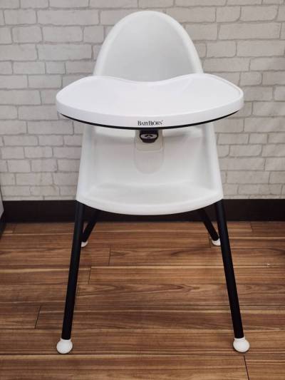 R70326　BABY BJORN ベビービョルン　ハイチェア　折り畳みベビーチェア　ホワイト　SE-330　ハーネスなし