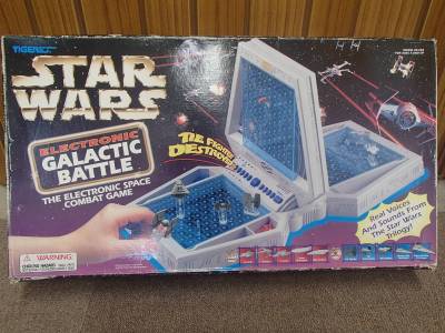 スターウォーズエレクトロニクスバトルシップ ゲーム　　　連絡がルーズな方の入札はご遠慮下さい。