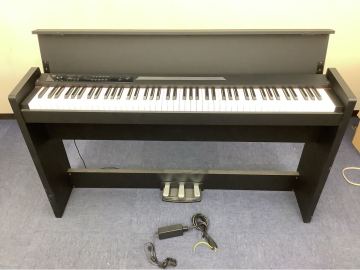 ◯営NI049-T直【埼玉発】KORG コルグ 電子ピアノ LP-380 ブラック 88鍵盤 スリムタイプ 2021年製 通電音出確認済み 現状品