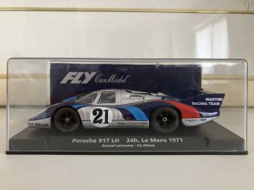 14＞ FLY 1/32 ポルシェ 917 LH ルマン 24h 1971 【#21 マルティニ レーシング】スロットカー