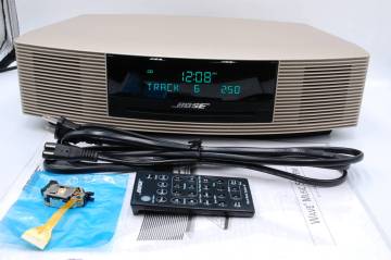 ★★BOSE ボーズ Wave Music System Ⅲ ３ パールゴールド CDアンプラジオ 動作良好　CD読み取り レンズ新品交換済み★★