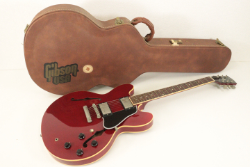 Gibson ES335 DOT CH 93455566 ギブソン エレキギター 弦楽器 レッド 赤 ハードケース付き コレクション 180サイズ_KIR_C0722-I008