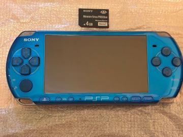ほぼ未使用　極上美品　PSP-3000 バイブランドブルー SONY 超美品　メモリースティック付