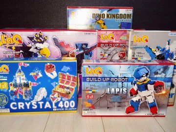 LaQ 本体セット　大量2000ピース以上　約1.6kg　クリスタル　ロボット　恐竜　ラキュー　中古品