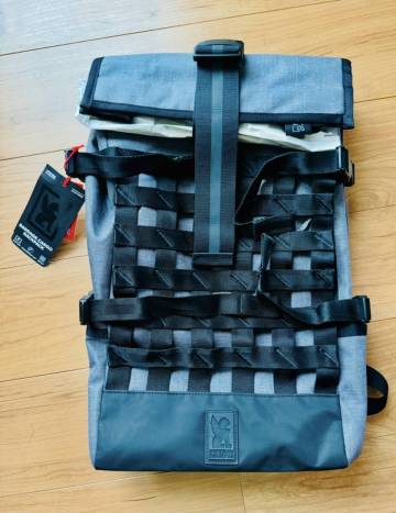 ★1円スタート Chrome クロームデイバッグ BARAAGE CARGO CASTLEROCK TWILL グレー 1度使用 美品★