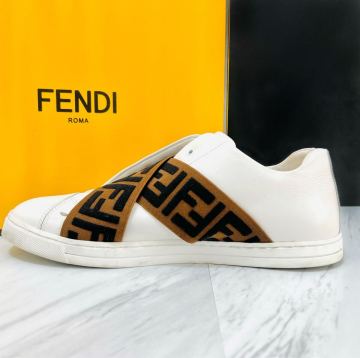【美品●大人気】FENDI フェンディ ローカット スニーカー ズッカ FF ロゴバンド メンズ 靴 シューズ 27.0相当 ホワイト クロスストラップ