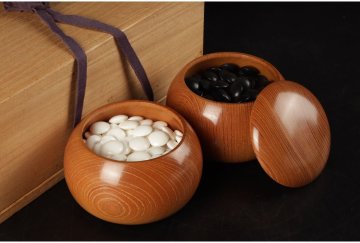 [URA]天然本蛤・那智黒石33号碁石/7-7-54　(検索)骨董/スワブデ/囲碁/将棋/碁笥/娯楽/趣味/碁石/日向産/国産