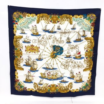 HERMES　エルメス　スカーフ　カレ　シルク　箱付き【DGAL1067】