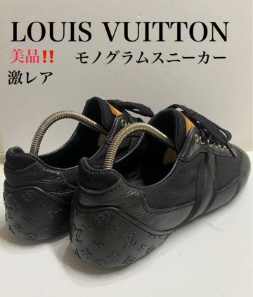 ルイヴィトン　メンズ　スニーカー 美品　ブラック　モノグラム　132,000円 希少　激レア　ホワイト　ブラック　プラダ