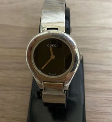 GUCCI グッチ 腕時計 6700L ブラック レディース