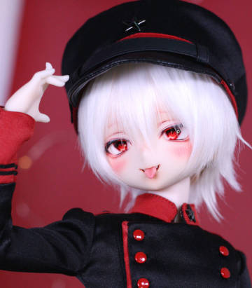 [ぴぴぴ]DDH-01（セミホワイト肌）カスタムヘッド※難あり ＋舌パーツ3種＋アイ+ウィッグ＋MDDサイズ衣装セット