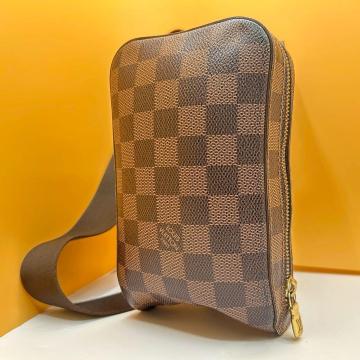 【美品】Louis Vuitton ルイヴィトン ダミエ ジェロニモス ボディバッグ N51994 メンズ ショルダーバッグ ダミエエベヌ クロスボディ 