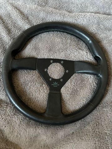 当時物 Personalパーソナル 34 パイ　ステアリング MOMO NARDI ナルディitalvolanti JDM 旧車 ハンドル スポーツステアリングホイール黒色