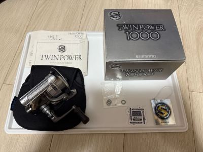 シマノ 02 ツインパワー 1000 SHIMANO TWIN POWER 日本製 付属品全てあり♪ 深溝スプール