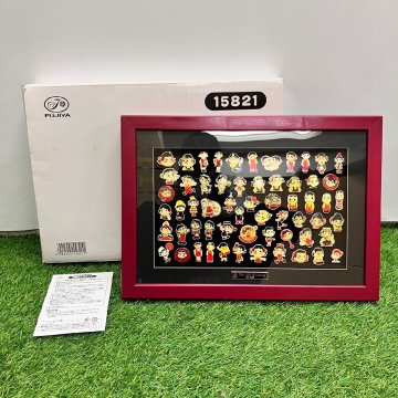 【中古品】『7-434』不二家 ペコちゃん60周年記念 特製ピンズセット 木製フレーム入り