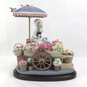 1円〜 Lladro リヤドロ 1454「公園通りの花屋さん」フィギュリン スクラッチ有 台座付 ※同梱不可 3871747