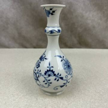 【Meissen】マイセン ブルーオニオン ベース 花瓶 花入 飾壷　青染め　色彩　花絵　西洋陶器　