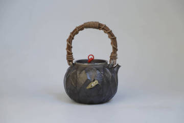  純銀保証 一東斎造 菱木形 蝉象嵌 籐巻き取っ手 湯沸 銀瓶 時代物 美術品 煎茶道具