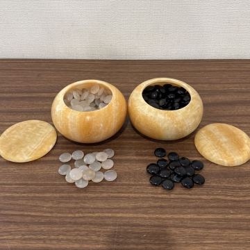 OYN59 【希少★】囲碁 瑪瑙/めのう 碁石 天然石 大理石碁笥 石厚み約10mm前後 白 175個 黒 181個