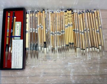 ★ 未使用品 まとめて 37本 一休園 文昌堂 あかしや きくや 高級筆 書道具 長期保管品 検) 書道筆 和筆 中国筆 古筆 自宅保管品 ジャンク