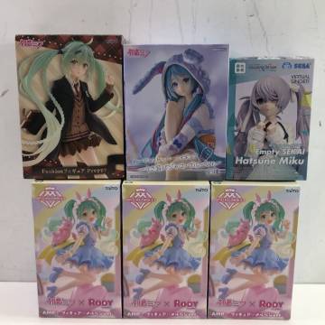 04wy11470∞【1円～】未開封 7月 新作プライズフィギュア 6個 同梱不可 初音ミク × Rody 誰もいないセカイの初音ミク うさ耳パジャマ 他