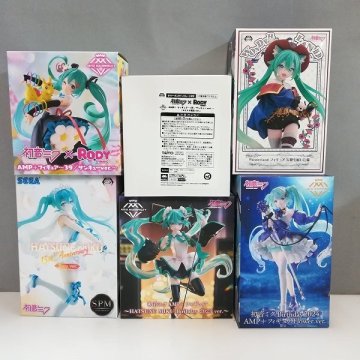 mN660c [大量] 初音ミク Wonderland 長靴を履いた猫 AMP+ Birthday 2023 ver SPM 15th Anniversary Zhou ver 他 | 美少女フィギュア J