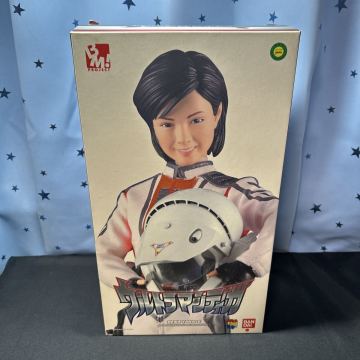 isnoo メディコムトイ リアルアクションヒーローズ PROJECT BM RAH PBM ウルトラマンティガ ヤナセ・レナ隊員 レナ・ヤナセ隊員