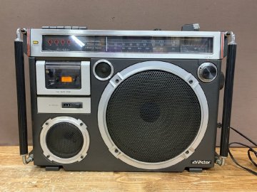 【NH-1332】1円 Victor ビクター FM/AM ラジオカセットレコーダー RC-550 100V 通電のみ ジャンク 東京引取可【千円市場】
