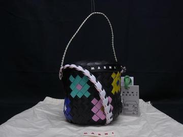 1円 ■新品■未使用■ MARNI マルニ マーケット PVC 2WAY バケットバッグ ハンドバッグ ショルダー ブラック系×マルチカラー BR0200