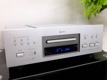 Esoteric エソテリック CD SACD DVD マルチプレーヤー　DV-50 24-bit UP CONVERT ( kHz)　動作確認済み　極美品　②