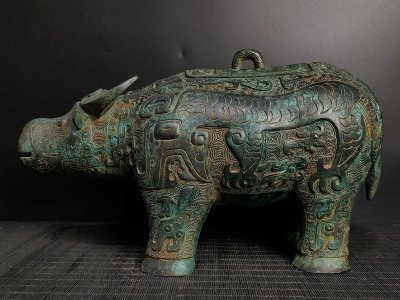 【安】商周時代 青銅器 牛尊 中国古美術 古置物 古擺件 古董品 古美味 骨董品 307