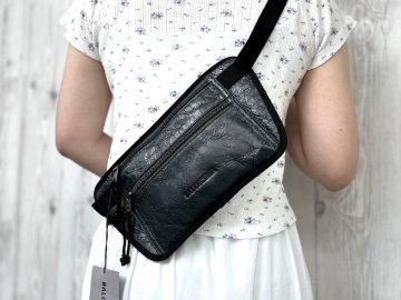 極美品 BALENCIAGA バレンシアガ ボディバッグ ウエストポーチ バッグ レザー×ナイロンキャンバス 黒 メンズ 88210Y
