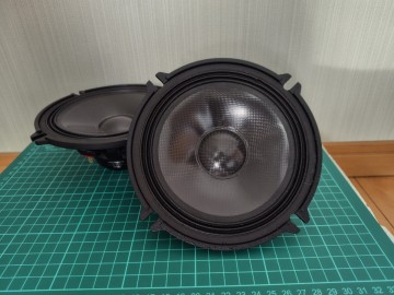 カロッツェリア　TS - V 172 A　ミッドウーハーのみ　中古品　動作良好