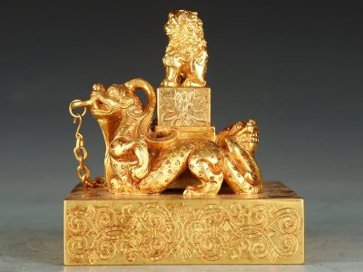 ■大成美術■古銅塗金彫刻 母子獣鈕玉璽印章 印鑑（検） 清時代 唐物 中国美術 骨董 古玩 308