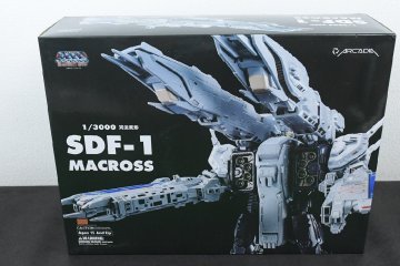 未開封 ARCADIA 1/3000 完全変形SDF-1 マクロス_長QF035