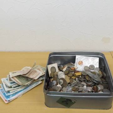 51750-60　海外古銭　日本古銭　oldcoin　まとめ　約4.7ｋg　お札　も多数　送料60size