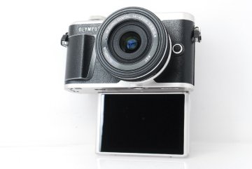 OLYMPUS オリンパス PEN E-PL9 ブラック レンズキット 32GBSDカード付き ショット数11535回 m000049