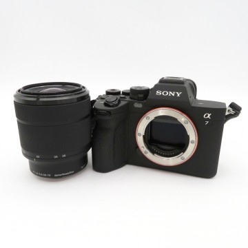 1円〜 SONY ソニー α7IV ミラーレスデジタル一眼カメラ FE 3.5-5.6/28-70 OSS バッグ付 動作確認済 現状品 3956148