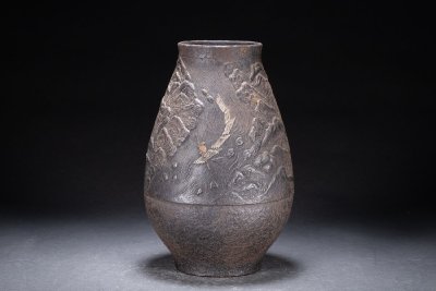 【清】某有名オークション購入 江戸～明治時代 鐵鋳 山水人物紋鉄瓶 花瓶 花入 花生 当時物保証 時代コレクション7L6-784S1