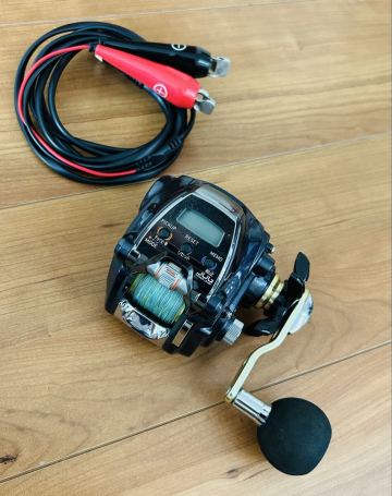 ダイワ レオブリッツ200J 機関良好 ライン、スーパーAIRコード付 青物、電動タイラバ、ジギングに。DAIWA LEOBRITZ 200J 距離11k 98時間