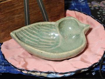 明時代　龍泉窯　青磁鳥形洗　七官青磁　箱付　仕覆　九州小品コレクター所蔵品