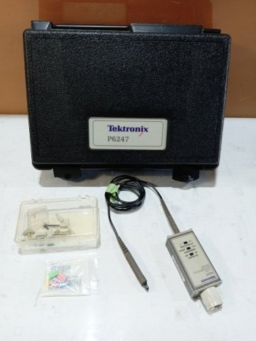 【1円スタート！】Tektronix テクトロニクス P6247 1GHz DIFFERENTIAL PROBE 差動プローブ ケース付き ※現状渡し