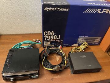 ジャンク アルパイン CDA-7990J アンプレスCDプレイヤー