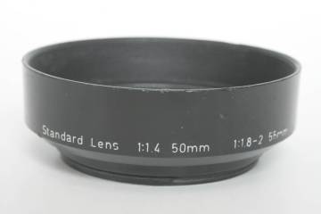 古い　アサヒペンタックス　 スタンダード　レンズ　1：1.4　50ｍｍ　 1:1.8ー2 55mm 樹脂製　フード　49ｍｍ　ねじ込み式　　　中古品
