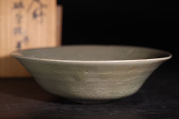 時代　高麗青磁　平茶碗　木箱付　/　朝鮮古美術　李朝　高麗　青磁　茶碗　茶器　煎茶道具　.Ｇ2809
