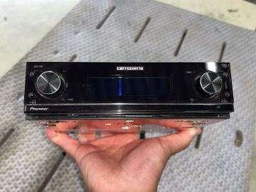 Pioneer carrozzeria DEH-P01 パイオニア カロッツェリア オーディオ ヘッドユニット 通電確認済 ハーネス アンプ 欠品　千葉 引取歓迎