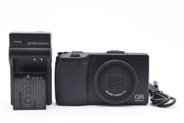 ★良品★《ショット数3,212回 》RICOH リコー GR DIGITAL III デジタルカメラ #0271A