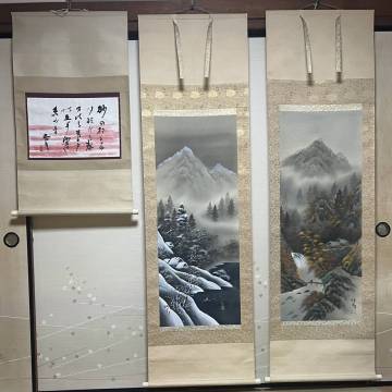 模写　掛軸　3点まとめて！　彩色冬景　+　彩色秋景　+　〇戸の丘　　未鑑定品